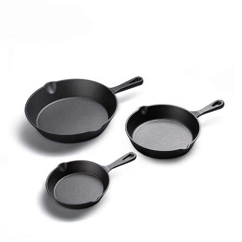 Cast iron cookware fry pan set skillet Featured Image