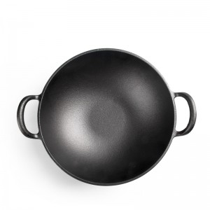 cast iron chinese wok with ear handel
